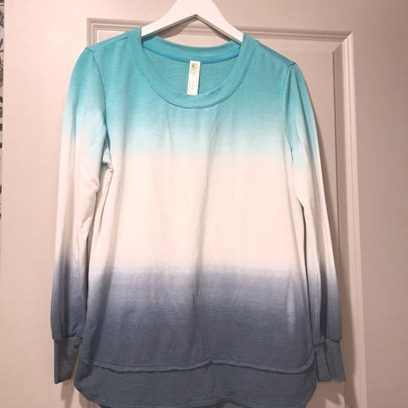 Halcyon Tie Dye Top Size PM - Picture 2 of 5
